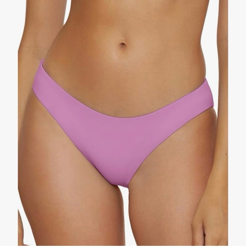 BECCA Women's Modern Edge Hipster Bikini Bottom, Cheeky Coverage, Small